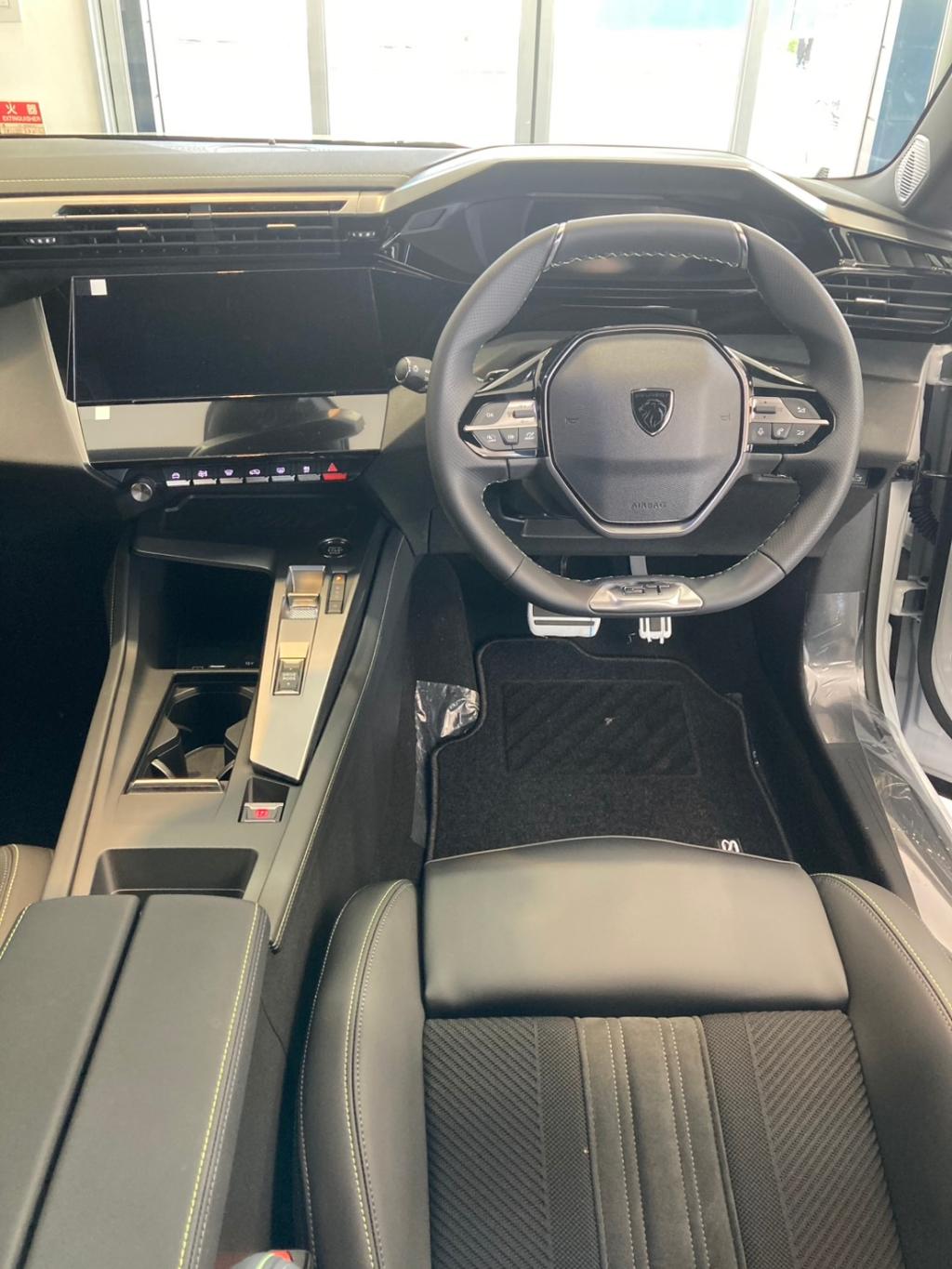 展示車ご案内