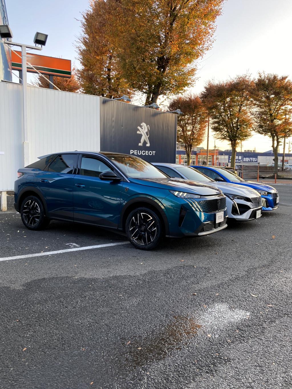新時代へ。PEUGEOT NEW HYBRIDモデル、いよいよフルラインナップ。