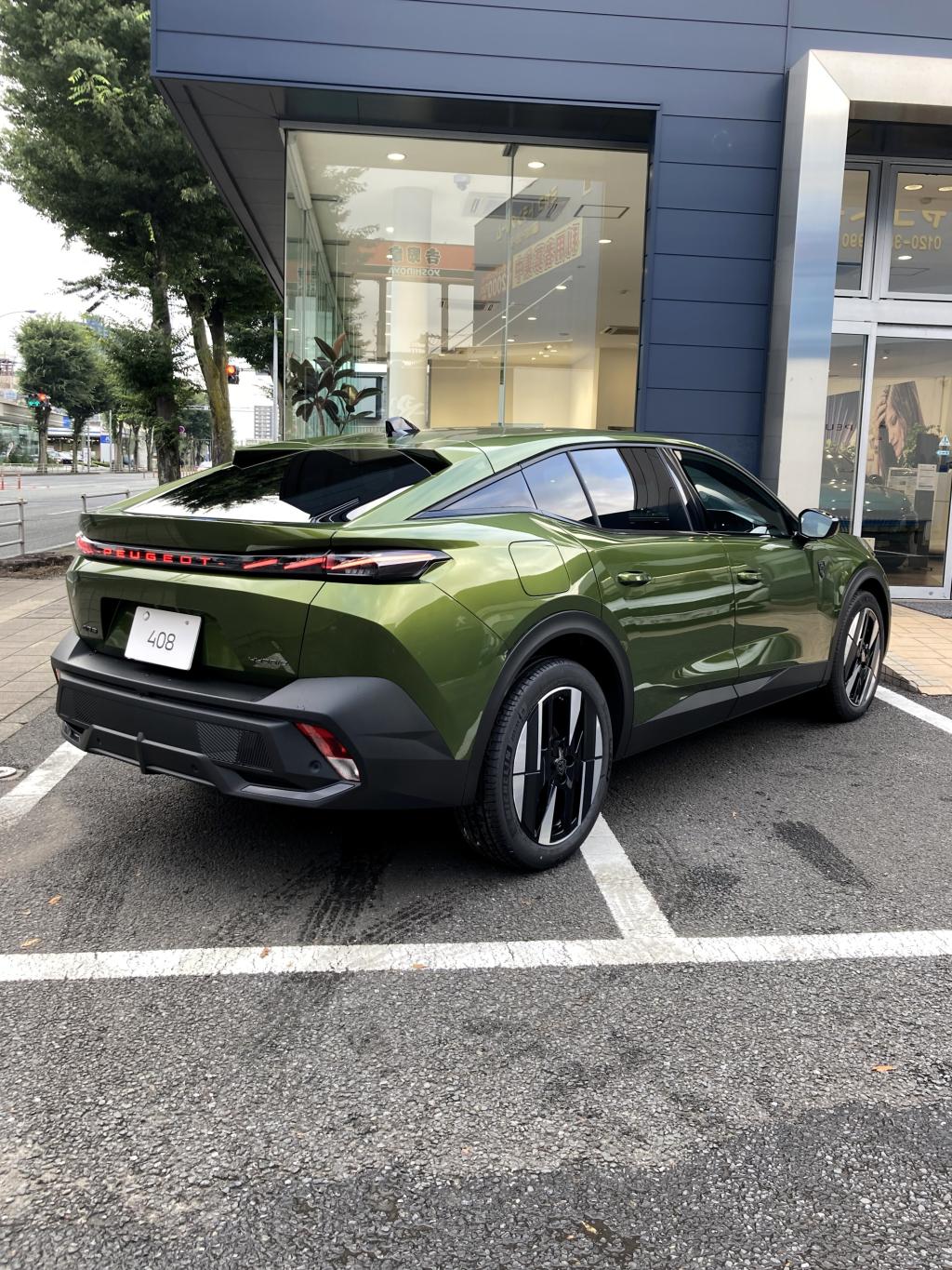 【プジョー NEW 408、ついに登場！🎉】
